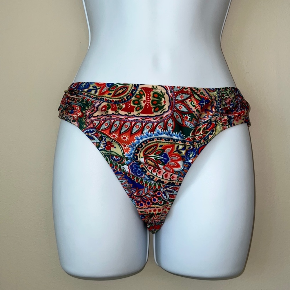 Mossimo scrunch back bikini bottom